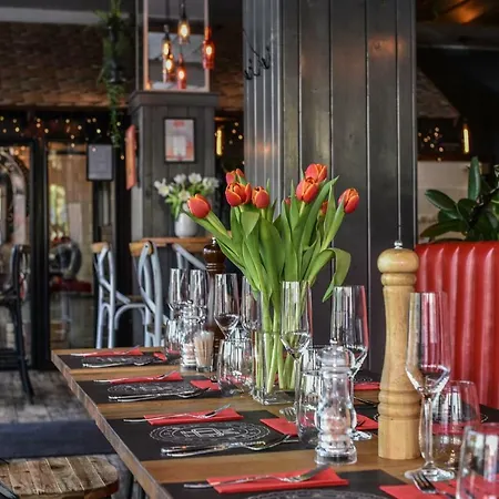 Apartment Castle With Panoramic Balcony