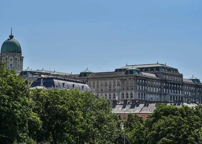 Castle With Panoramic Balcony Апартаменты Будапешт