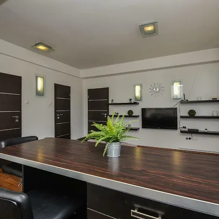 Castle With Panoramic Balcony شقة بودابست