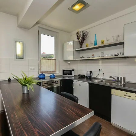 Castle With Panoramic Balcony شقة بودابست